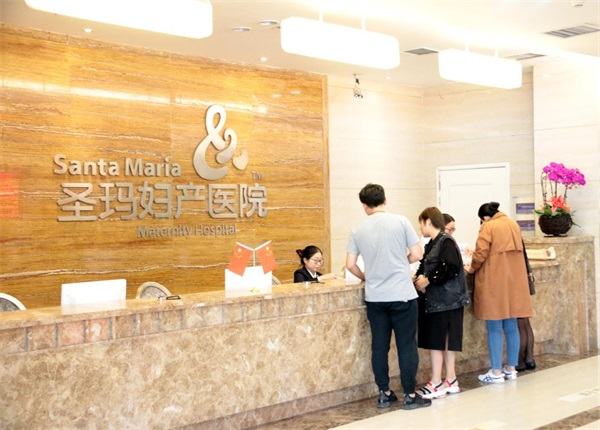 安全節(jié)能的醫(yī)院熱水工程熱源設(shè)備