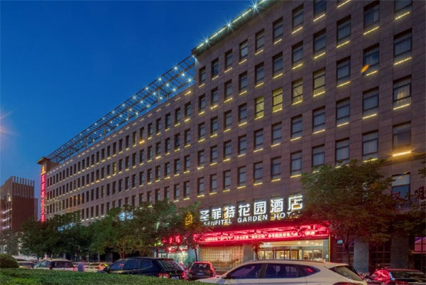 酒店熱水工程節能低碳解決方案