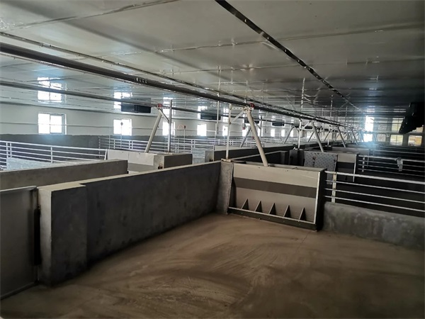 養殖場建設商用采暖工程用的空氣能熱泵