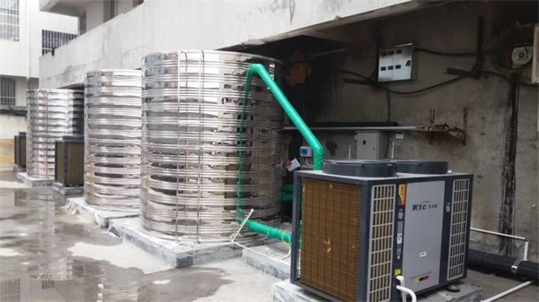 空氣能商用熱水機在酒店供水系統中的妙用