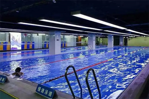 專業游泳館常備的空氣能熱泵熱水器