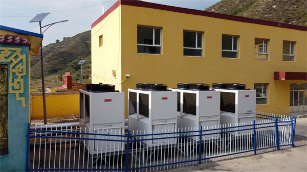 學(xué)校用空氣能熱泵，采暖效果舒適又省錢(qián)