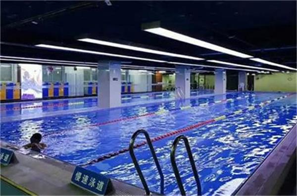 哪個泳池熱泵品牌更得健身會所信賴