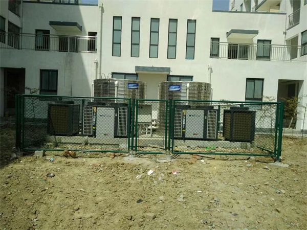 學(xué)校熱泵應(yīng)用響應(yīng)國(guó)家“煤改電”環(huán)保號(hào)召