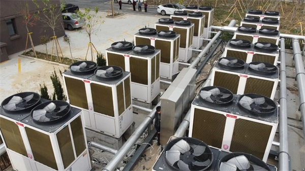 小區如何選擇受用戶信賴的空氣能熱泵品牌呢？