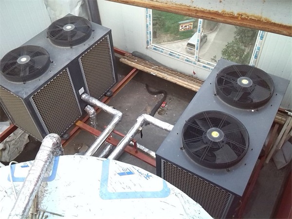 空氣能熱泵：雙碳政策下的酒店熱水升級(jí)系統(tǒng)