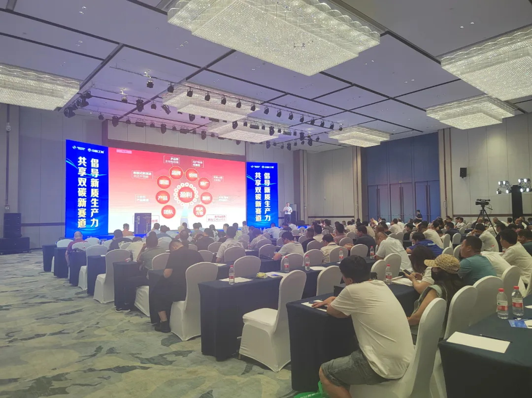 空氣能行業(yè)大事件！！“包十年”來泉城濟南啦，大明湖畔見證華天成新紀元！