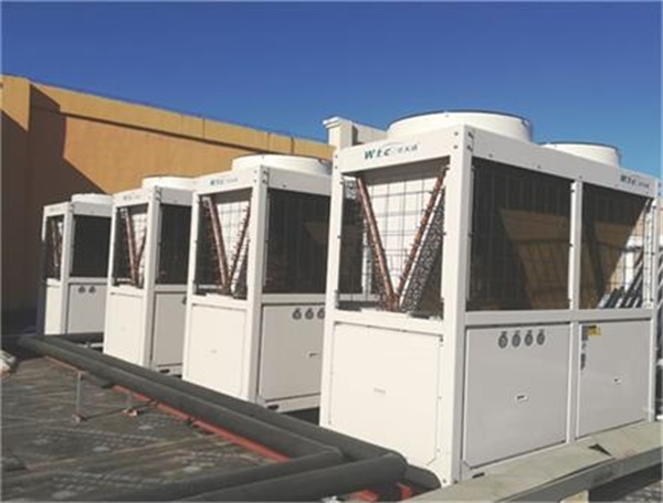 健身會所為應對競爭使用空氣能熱泵解決方案