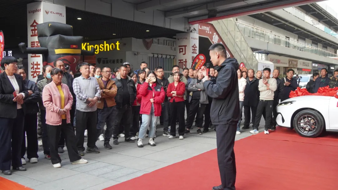 華天成“搶空氣能 贏汽車大獎”保定站活動，易縣用戶喜提比亞迪汽車！